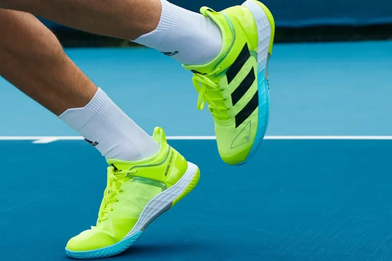 Tennis Shoe