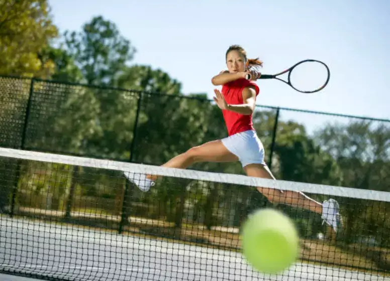 Can You Jump Over The Net In Tennis?