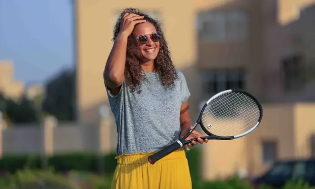 Challenges of Wearing Sunglasses in Tennis