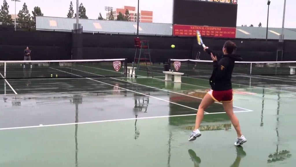 Tips for playing tennis on a wet court