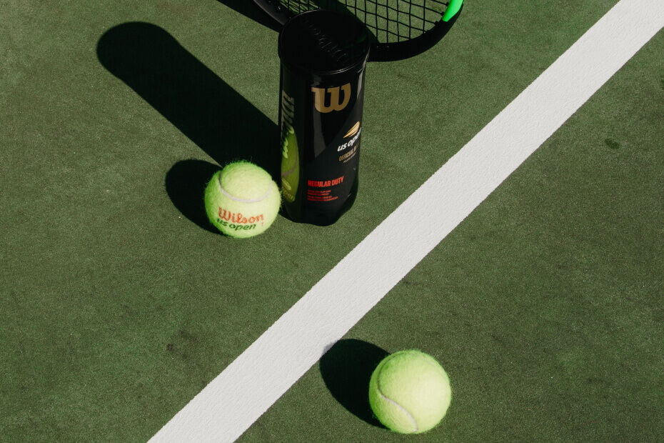 What are Pressurized Tennis Balls