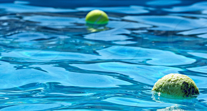 Does water ruin tennis balls?